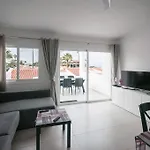 Eden Island Village 阿德耶