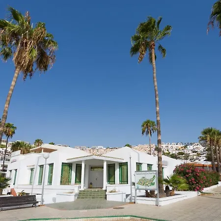 Eden Island Village Apartment *