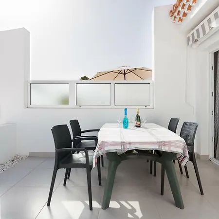 Apartment Eden Island Village *