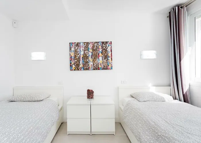 Eden Island Village דירה *